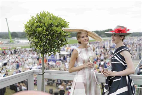 Royal ascot 2022 hospitality  Kate completed her sophisticated look with