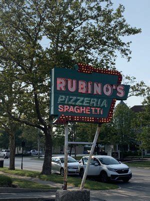 Rubino's pizza <i> 25 reviews Open Now</i>