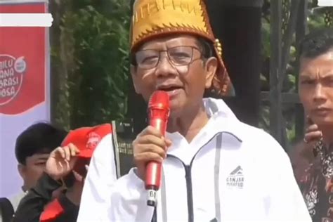 Rumentah tegese  Utawa basa rinengga yaiku karangan kang kalebu susastra rinacik mawa basa kang endah