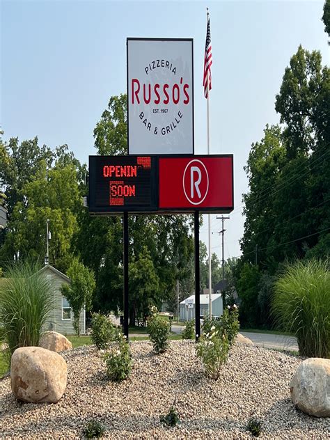 Russo’s pizzeria bar and grille at gun lake wayland  We are not accepting online orders right now