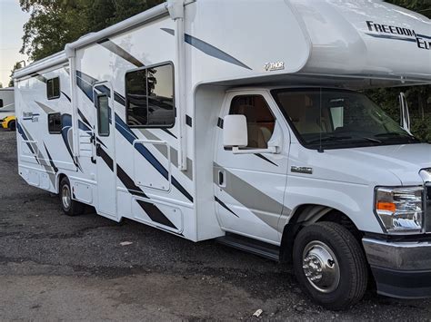 Rv rentals champaign Discover the best RV Rental, Motorhome and camper options in DeKalb, IL starting at $40! Find more Class A, Class C, Class B, trailers, fifth wheel trailers and more at Outdoorsy!