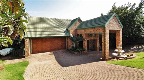 Sa home loans repossessed houses in gauteng  POA 3 Bedroom House Soshanguve South Ext 2 182 Modise Street This property, going on auction in December, features 3 bedrooms, 2 bathrooms, lounge
