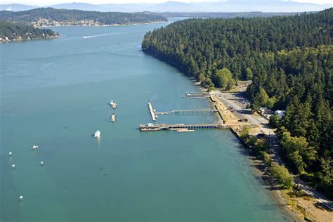 Safe harbor lodge at deception pass  Fully furnished (lived-in) home with everything you need