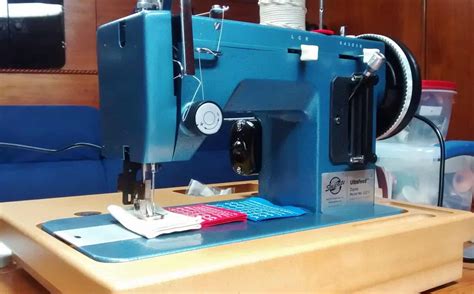 Sailrite Industrial Flexible LED Sewing Machine Light (100-240v)