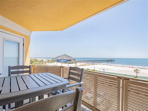 Sandpiper condos tybee island ga  218A is an adorable one bedroom 1 bath bayfront Tybee seaside condo located in the Savannah Beach and Racquet Club