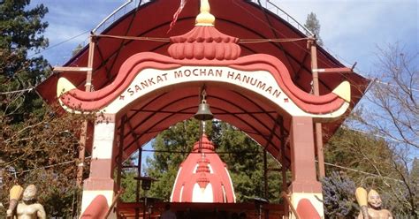 Sankat mochan hanuman temple gilroy  At the shrine we had the most pleasant surprise