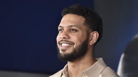 Sarunas jackson brother  All three of them grew up together in