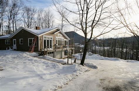 Seasonal rentals jackson nh  This four-bedroom house can accommodate up to eight individuals