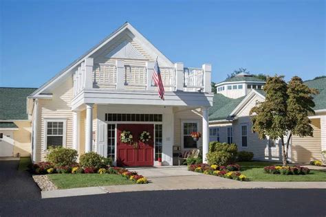 Senior living in danvers Brightview Danvers in Massachusetts offers three senior living options to choose from: Independent Living, Assisted Living, and Memory Care