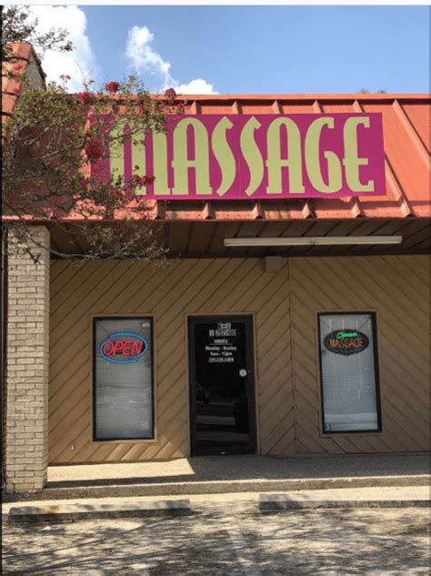 Sensual massage baton rouge I am Isabella del Rio a tantric touch specialist based in New Orleans, LA