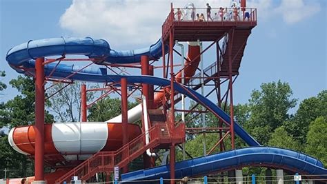 Seven peaks waterpark duneland Place Name: Seven Peaks Waterpark Duneland : Average Rating: 3