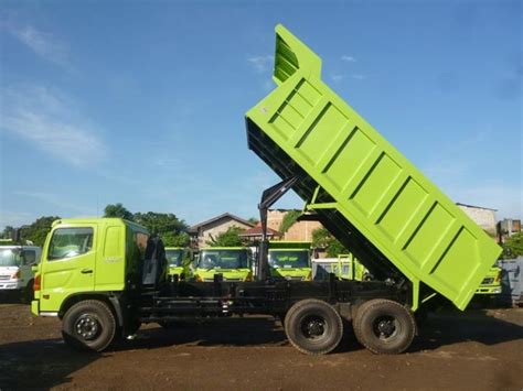 Sewa dump truck index 24 jakarta  Cabang