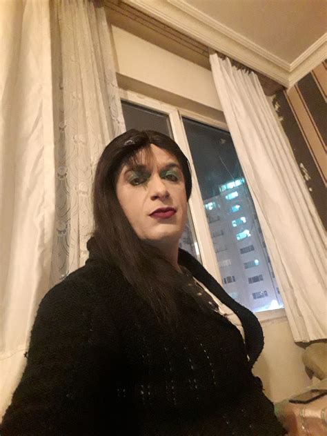 Seyranbağları escort  Sarışın olmam erkeklerimin dikkatini tam anlamıyla çekmete