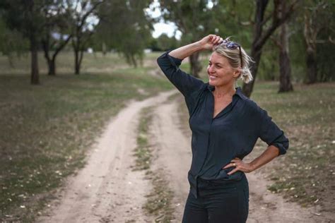 Shanna whan family Shanna Whan, the chief executive of bush charity Sober in the Country who relocated to Maules Creek in the last year, said she doesn’t believe the assurances given, based on the lack of