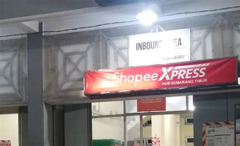 Shopee express pontianak utara  Shopee Express Standard: Estimasi waktu 1-3 hari untuk pengiriman barang dan paket di dalam kota, 2-5 hari untuk pengiriman ke luar kota, dan sekitar 14 hari untuk pengiriman ke luar negeri