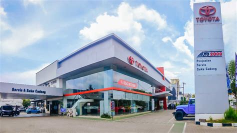 Showroom toyota balikpapan sudirman 287, Damai, Balikpapan Kota,