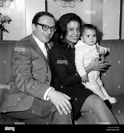 Sidney lumet spouse  His breakthrough came with the leading role as FDNY Paramedic Roberto "Bobby