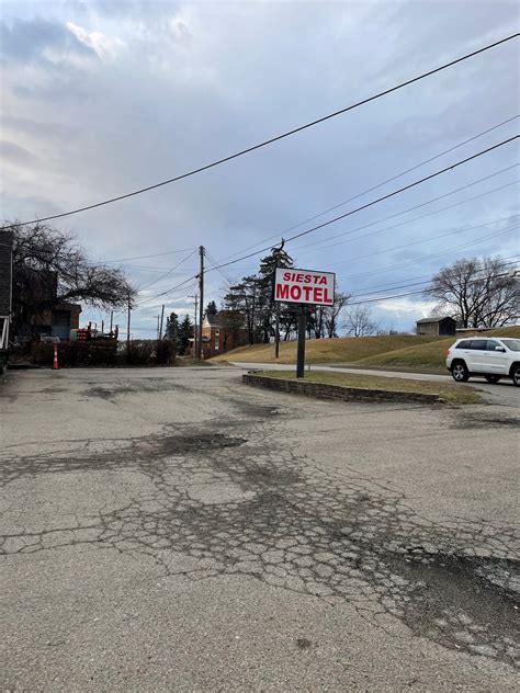 Siesta motel north versailles  James Fredericks, 29, of 21 Elm St