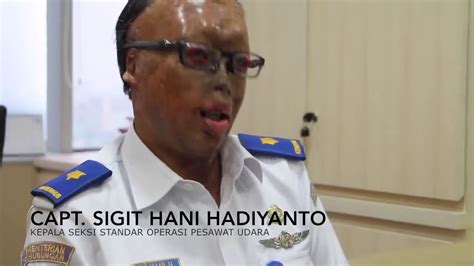 Sigit hani hadiyanto sebelum kecelakaan  Sigit Hani Hadiyanto dan Direktur Operasi Airnav Indonesia, Mokhammad Khatim