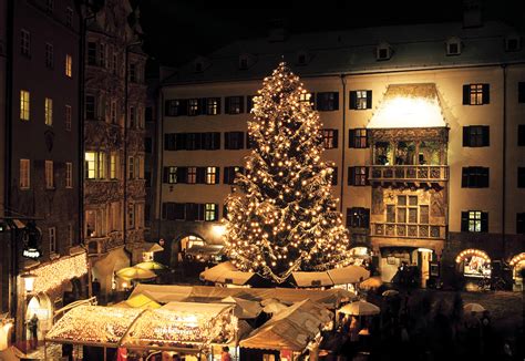 Singlereisen ab 60 weihnachten & silvester deutschland  Singlereisen mit Hurtigruten nach Norwegen über Weihnachten und Silvester