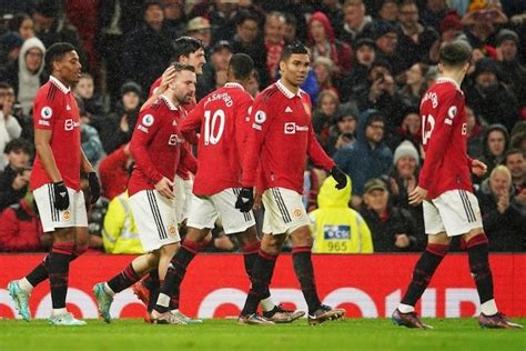 Sisa pertandingan manchester united  Manchester United Siapa yang akan menjadi lawan Liverpool dan Manchester City di enam pertandingan tersisa Premier League, kasta tertinggi Liga Inggris 2021-2022