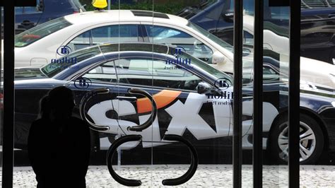 Sixt rent a car denver airport  On your drive, you will pass through Colorado then drive south through Utah before