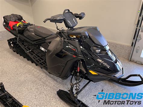 2024 Ski-Doo Summit X with Expert Package Rotax® 850 E-TEC …