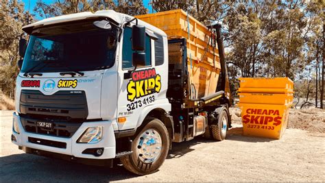Skip bin hire brisbane south 5m Mick Carroll offers skip bins of all sizes to suit your waste removal needs, whether it be a 3m³, 4m³, or 6m³ bin, suitable for most residential waste disposal, or larger skip bins of 8m³, 10m³ or 12m³ for commercial and industrial rubbish removal