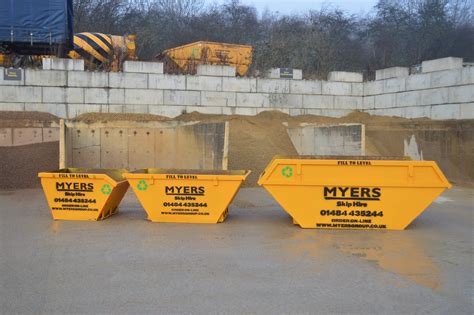 Skip hire falconwood  from £ 225