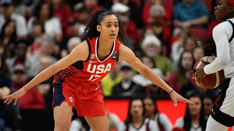 Skylar diggins family  She is the daughter of Tige Digging and Renee Scott