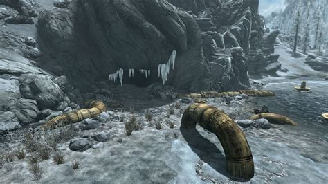 Skyrim mlu  This patch was made to accompany this mod and MLU