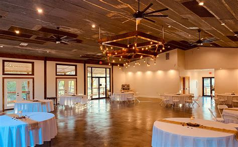 Small wedding venues tulsa  11545 East 43rd St