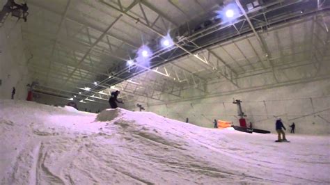 Snowboarding lessons xscape castleford  Midweek Daytime