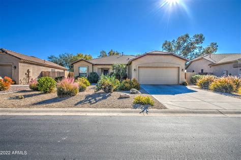 Solera chandler homes for sale  recently sold home located at 3212 E Oriole Way, Chandler, AZ 85286 that was sold on 08/04/2023 for $700500