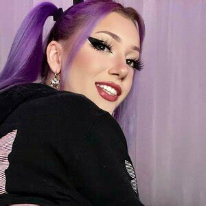 Sophie foxiee videos  Twitch 🟣