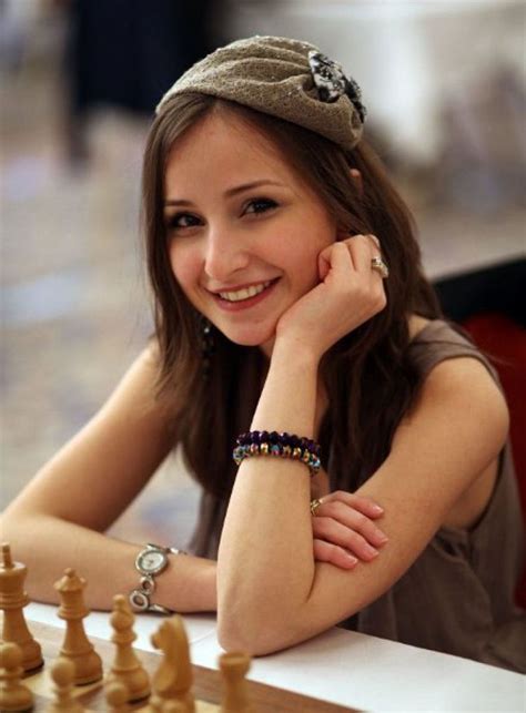 Sopiko guramishvili instagram  Foi premiada pela FIDE com os títulos de Grande Mestre Feminina em 2009 e Mestre Internacional em 2012