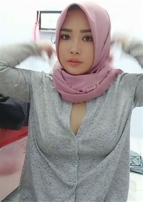 Sotwe jilbab sma  Download Video