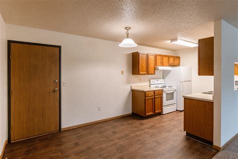 Southview apartments grand forks nd  Gateway Manor and Northgate Apartment Homes