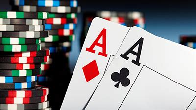 Split aces seriös  The dealer’s upcard doesn’t matter in any situation