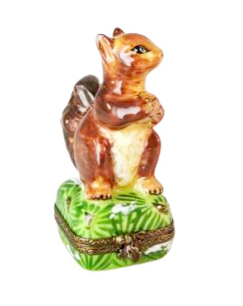 Squirrel limoges box  A hand painted original from Limoges France