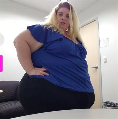 Ssbbw applebomb escort 2K views