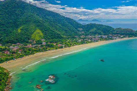 Städtereisen praia da enseada  Por Vanderlei