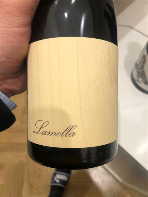 Standish lamella The estate produces multiple examples of Shiraz from vines with ungrafted rootstocks, including The Standish, The Relic, Andelmonde, Borne Bolle