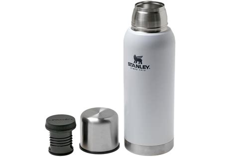  Stanley The Unbreakable Thermal Bottle Bronze Moon 1.4QT : Home  & Kitchen