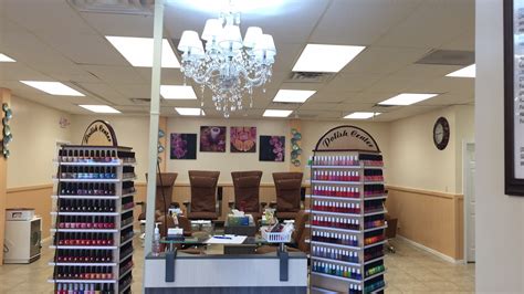 Star nails bloomington il  Alli's Nail Salon is a full-service nail salon that offers a wide range of services, including manicures, pedicures, gel manicures, acrylic nails, and nail art