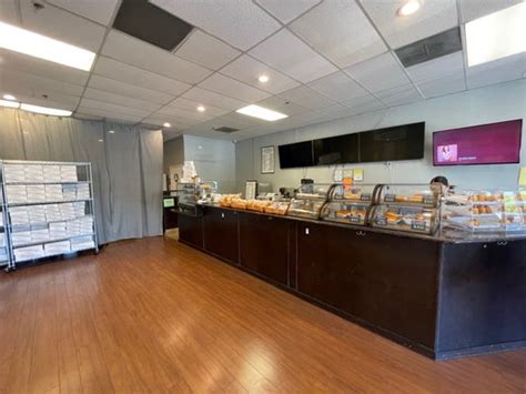 Starbread franchise  1940 Van Ness Street #1/2, San Pablo, CA 94806, US offers 1 bedroom apartments for rent or lease