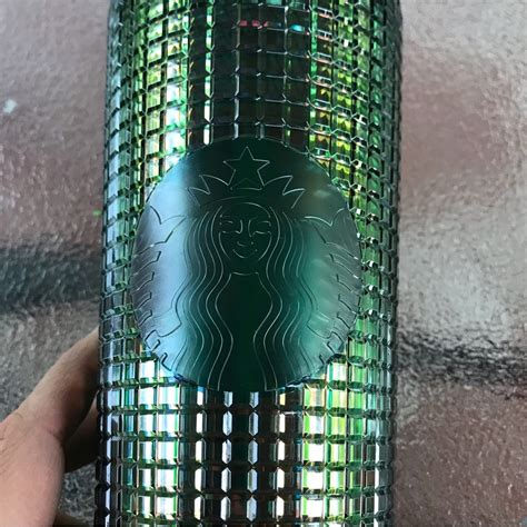 Starbucks Winter 2022 Green Teal FOX Venti Cold Cup Tumbler  24oz with FOX Topper, Green/Teal/White: Tumblers & Water Glasses