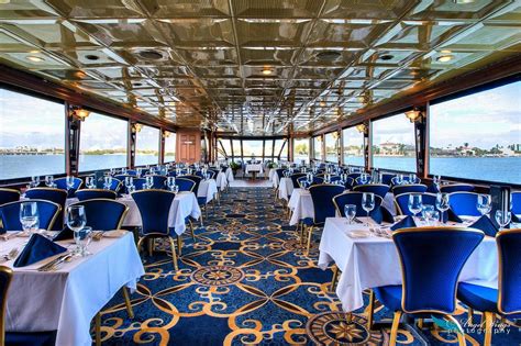 Starlite dining yacht  Join in our celebration! Our dining service includes a full, restaurant-style menu featuring continental cuisine prepared fresh on board