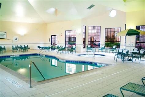 Staybridge suites toledo - rossford - perrysburg Compare prices and find the best deal for the Courtyard by Marriott Toledo Rossford/Perrysburg in Rossford (Ohio) on KAYAK
