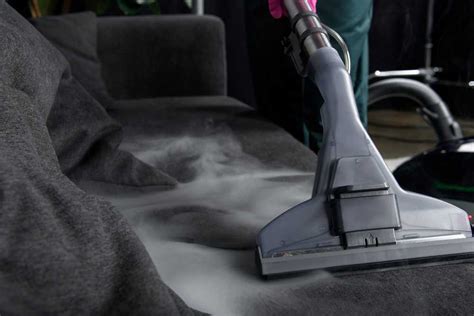 BLACK+DECKER 7in1 3-Speed Upholstery Garment Multipurpose Steam Cleaner